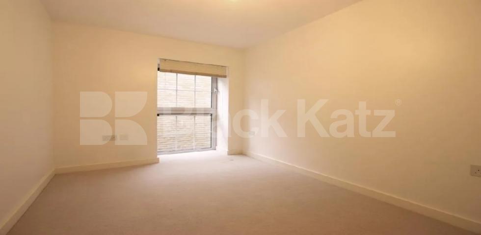 			New Instruction, 2 Bedroom, 2 bath, 1 reception Apartment			 Piano Lane, NEWINGTON GREEN